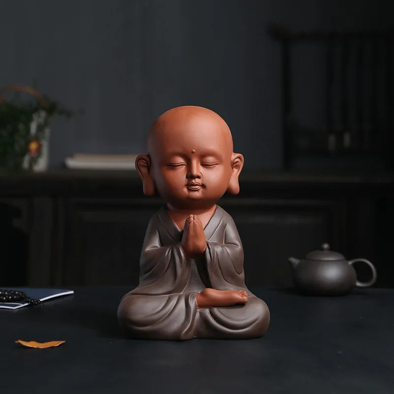 New red  ceramic Buddha statue, boutique Home Decoration Accessories Crafts, Cute large living room office decoration gifts
