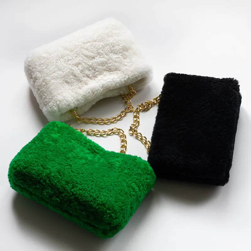 New women's bag lamb fur small bag winter hot sale crossbody bag real luxury fur bag can be carried