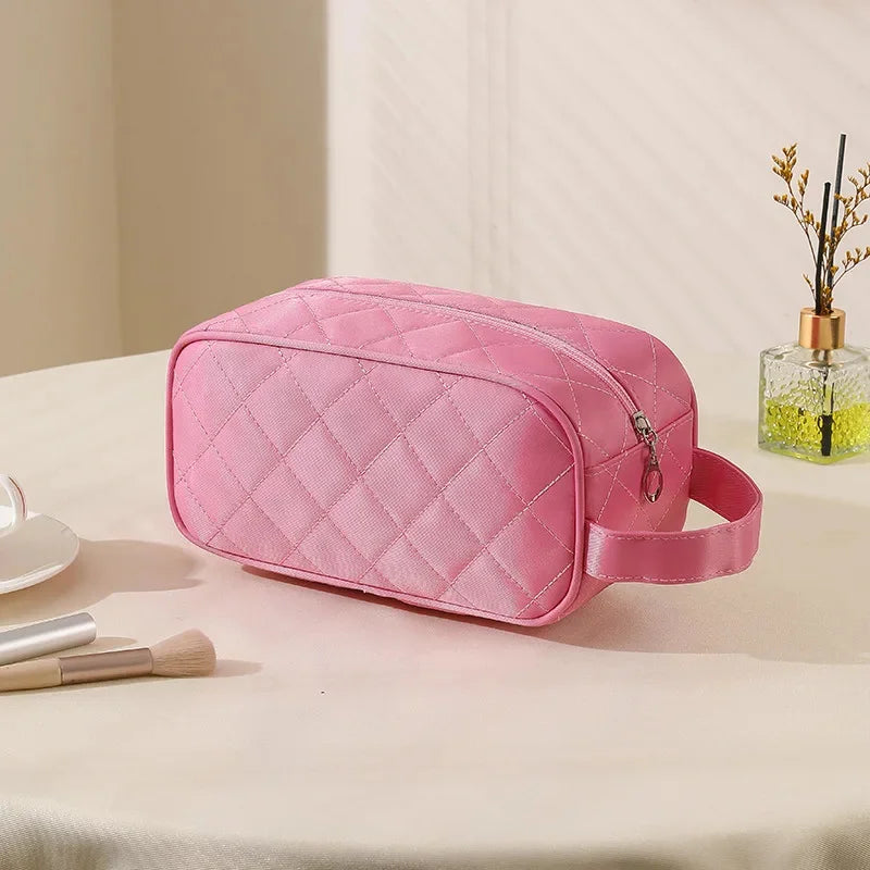 New women's portable makeup rhombic large-capacity waterproof storage travel nylon wash multifunctional cosmetic bag