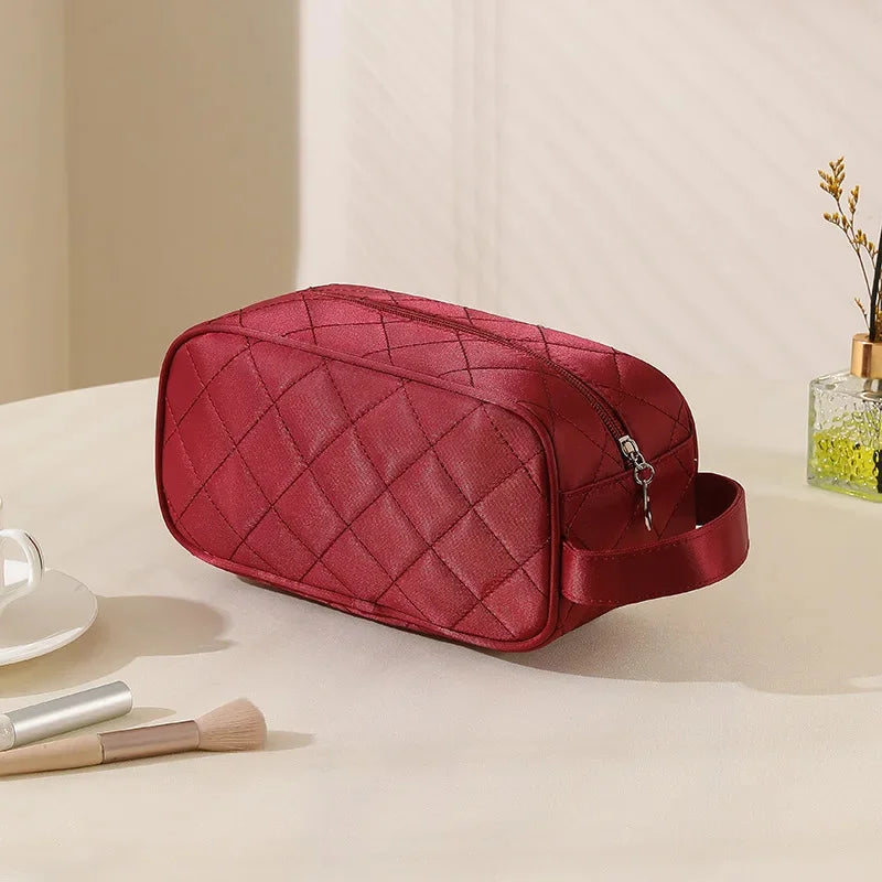 New women's portable makeup rhombic large-capacity waterproof storage travel nylon wash multifunctional cosmetic bag