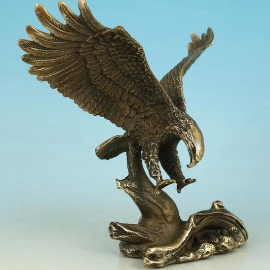Nice Asian Chinese Old Bronze Handmade Carved Eagle Collect Statue Figure Decor