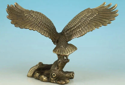 Nice Asian Chinese Old Bronze Handmade Carved Eagle Collect Statue Figure Decor