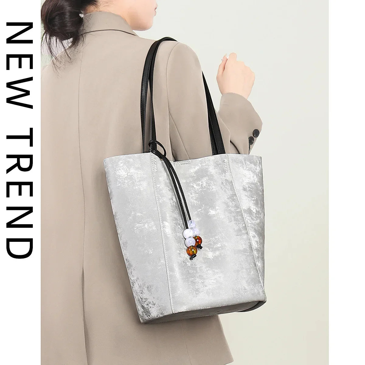 Niche Cowhide Commuter Tote Bag Women's Genuine Leather Large Capacity Bucket Bag Shoulder Handbag Designer Bags Luxury
