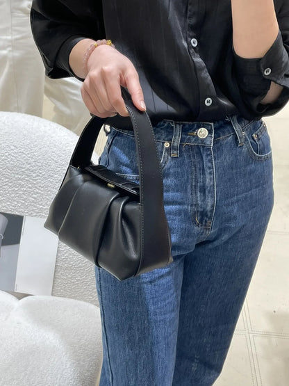 Niche Design Pleated Genuine Leather Cloud Bag, Fashionable and Versatile Women's Bag Handbag Luxury Designer Handbag Purses