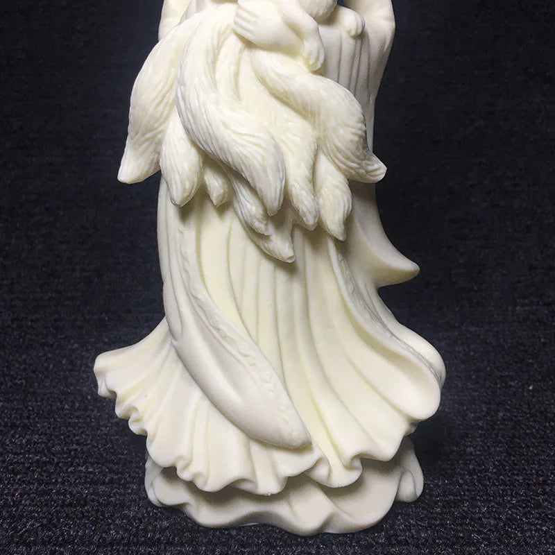 Nine-Tailed Fox Fairy Statue Resin Sculpture High Quality  Fairy Home Living Room, Room Decoration Artwork  21cm/8.25 in