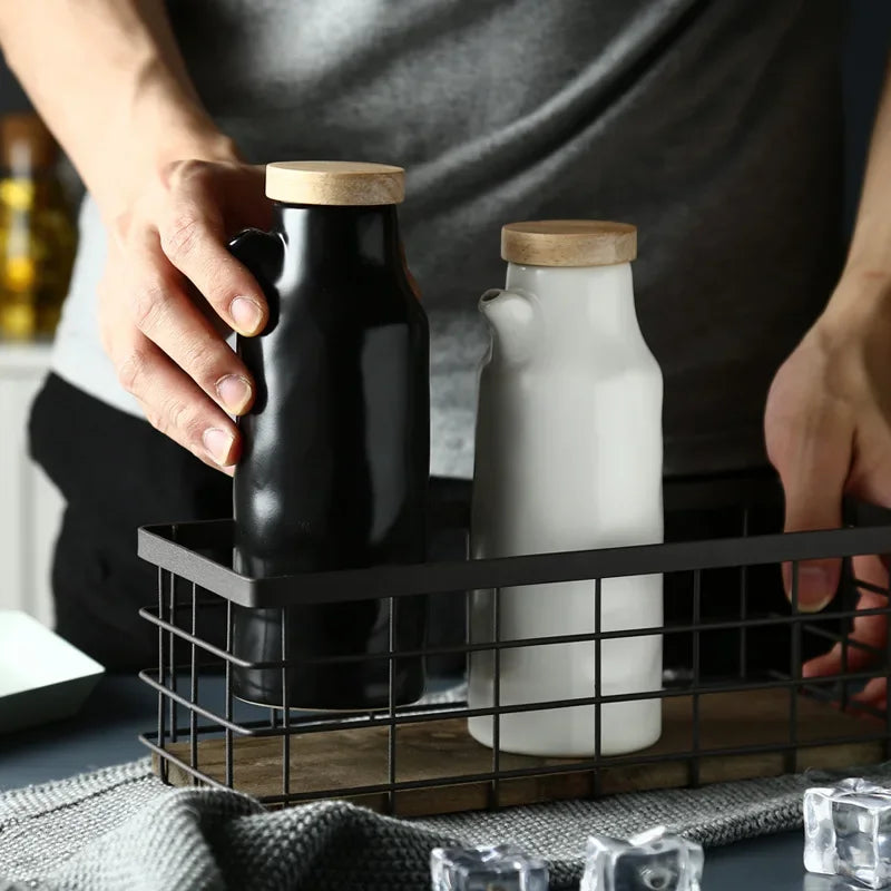 Nordic Style Kitchen Oil Bottles Ceramic Gravy Boats Kitchen Tools Home Tableware Soy Sauce Pots Cooking Oil Bottle