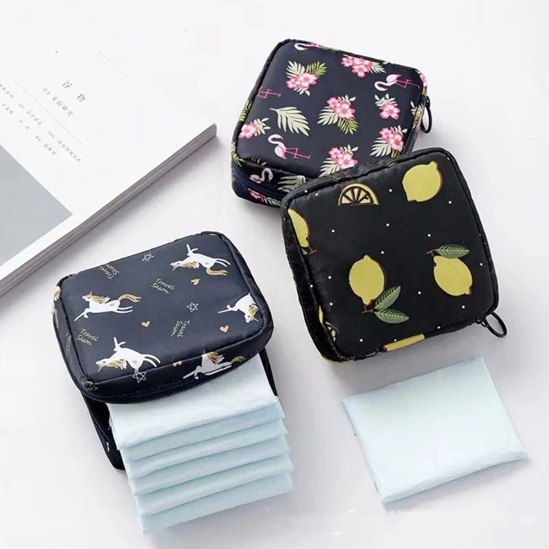 Nylon Sanitary Napkin Storage Bags Period Bag Pad Bags School Sanitary Pouch with Zipper for Teen Girls Women Ladies