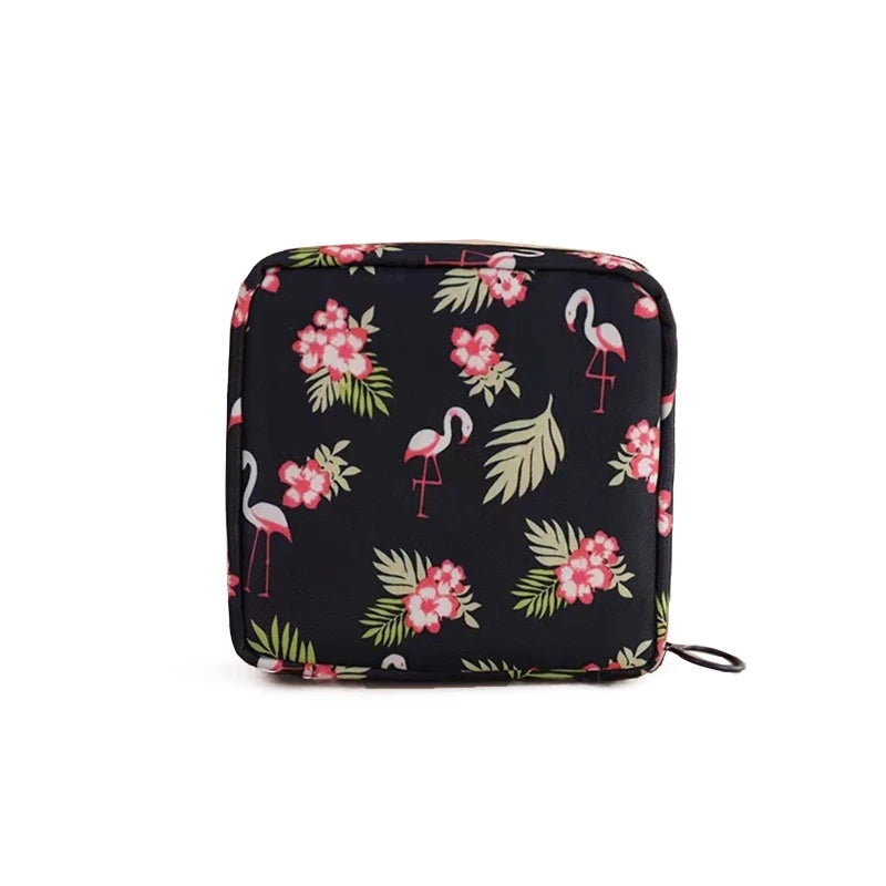 Nylon Sanitary Napkin Storage Bags Period Bag Pad Bags School Sanitary Pouch with Zipper for Teen Girls Women Ladies