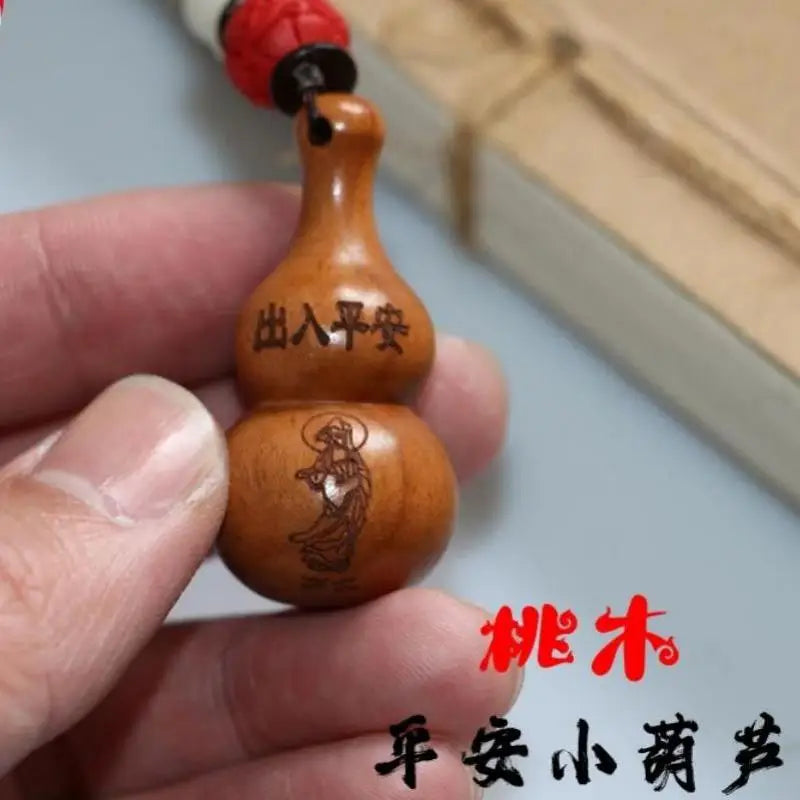 Peach Wood Small Gourd Pendant, Home Safe Fortune, Car Key Chain, Couple Creative Birthday Gift, Feng Shui Decoration for Phone