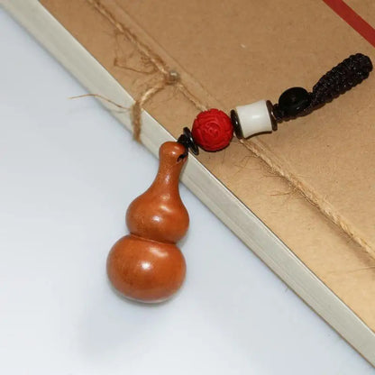 Peach Wood Small Gourd Pendant, Home Safe Fortune, Car Key Chain, Couple Creative Birthday Gift, Feng Shui Decoration for Phone
