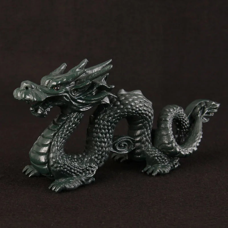Peach wood dragon ornaments, wood carving, solid wood texture, Qinglong office, living room, bedroom, car entrance handicrafts