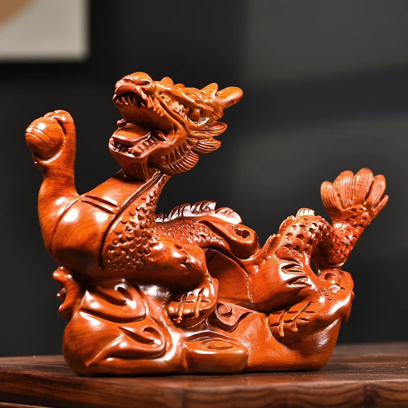 Pear wood carving dragon ornaments, Chinese zodiac dragon solid wood carving crafts, home, living room, office decoration
