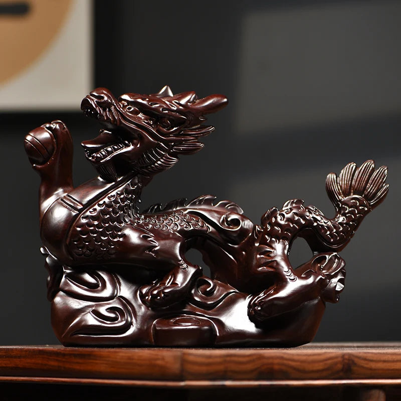 Pear wood carving dragon ornaments, Chinese zodiac dragon solid wood carving crafts, home, living room, office decoration