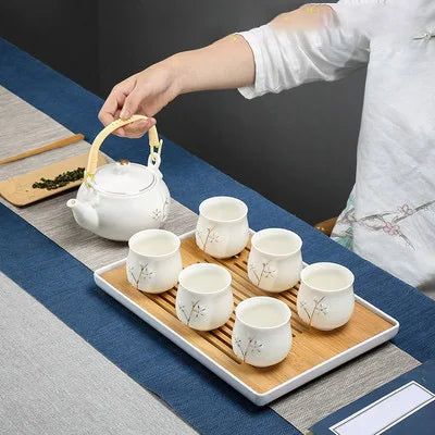 Porcelain 1 Pot 6 Cups Tea Set Chinese Style Ceramic Kung Fu Infuser Teapot Kettle Portable Tea Ceremony Teaware Sets with Tray