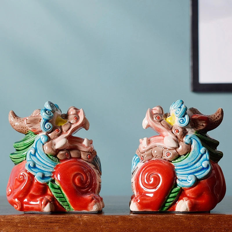 Porcelain Chinese Style Fortune Pixiu Home Furnishing Living Room Decoration Lovely Beast Gift Home Office Decoration