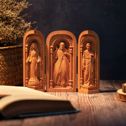 Portable Church Mini Christian Altar, Hand Carved, Religious Objects, Jesus Christ, Joseph, Virgin Mary Statue