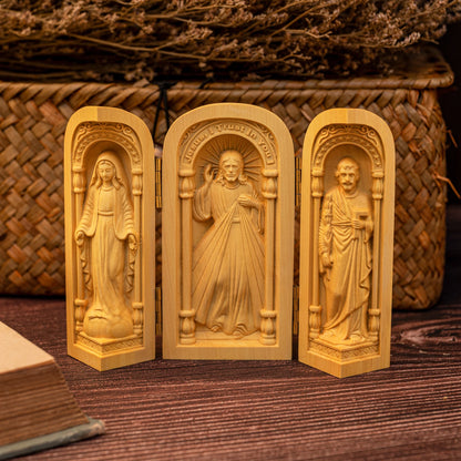 Portable Church Mini Christian Altar, Hand Carved, Religious Objects, Jesus Christ, Joseph, Virgin Mary Statue