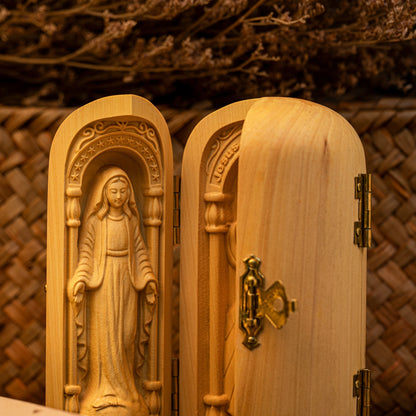 Portable Church Mini Christian Altar, Hand Carved, Religious Objects, Jesus Christ, Joseph, Virgin Mary Statue