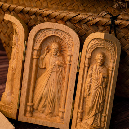 Portable Church Mini Christian Altar, Hand Carved, Religious Objects, Jesus Christ, Joseph, Virgin Mary Statue