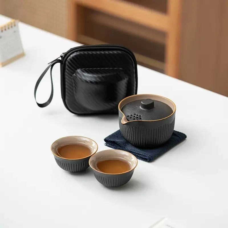 Portable Travel Tea Set Ceramic Teapot Kettle Quik Pots One Pot and Two Cups Teaware Sets Chinese Drink TeapotsTea Cup