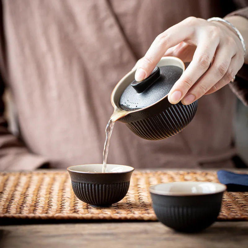 Portable Travel Tea Set  Ceramic Teapot Kettle Quik Pots One pot and two cups Teaware Chinese Drink TeapotsTea Cup