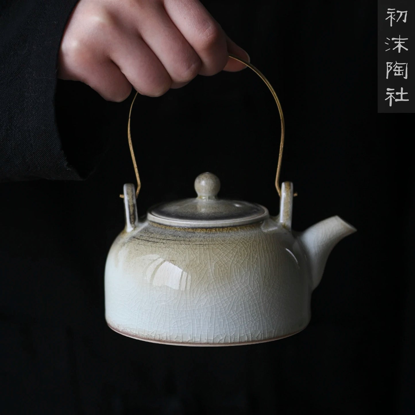 Pot of ceramic foam at the beginning of the jingdezhen kiln manually copper girder kung fu tea tea pot of household
