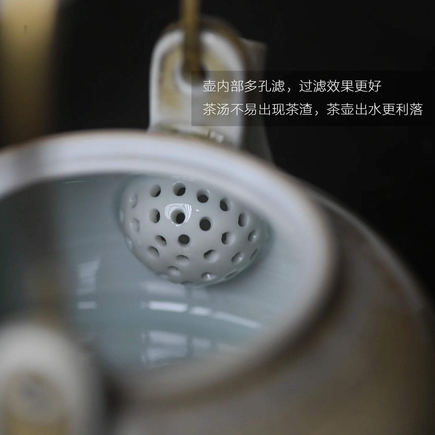 Pot of ceramic foam at the beginning of the jingdezhen kiln manually copper girder kung fu tea tea pot of household