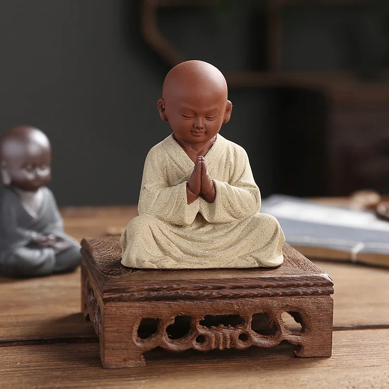 Praying Monk Sculptures Tea Pet Purple Clay Mini Buddha Figurines Statue Ornaments Buddha Decoration Home Decor Tea Set Gift
