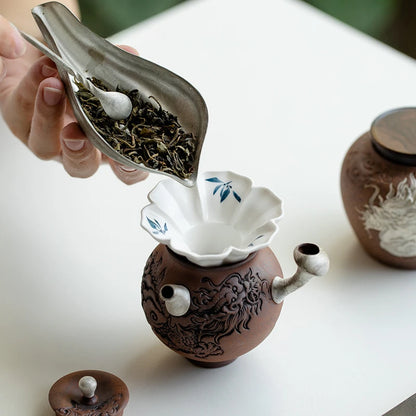 Pure Hand-painted Butterfly Orchid Throwing Tea Device Creative Lotus Leaf Tea Funnel Pouring Into Pot Extractor Leakage Filter