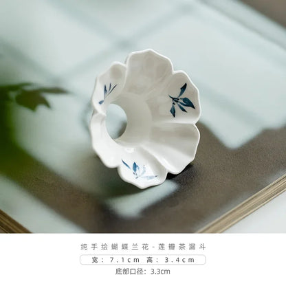 Pure Hand-painted Butterfly Orchid Throwing Tea Device Creative Lotus Leaf Tea Funnel Pouring Into Pot Extractor Leakage Filter