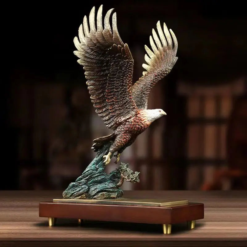 Pure copper eagle statue placed pieces of Feng Shui home decoration decoration hotel office homeHotel decoration decor
