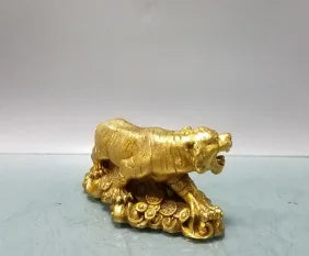 Pure copper tiger ornaments mountain tiger wealth tiger Zodiac tiger fierce tiger roaring mountain river Zhaocai zhenzhaihuasha