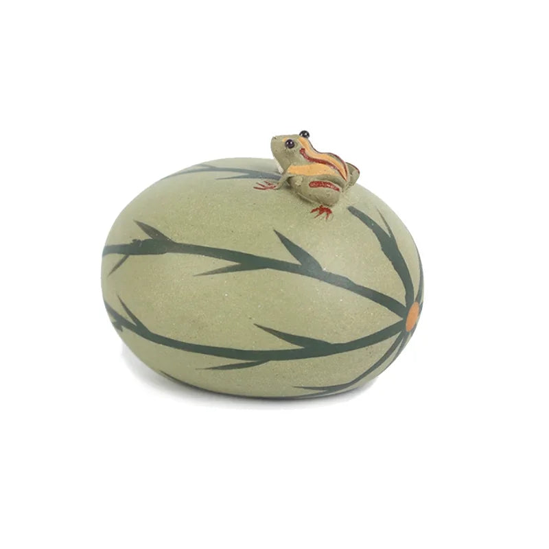 Purple Clay Frog Tea Pet Cute Tea Set Ornaments Tea Set Accessories Spray Water Frog Tea Pet Heat Expansion Andcontraction