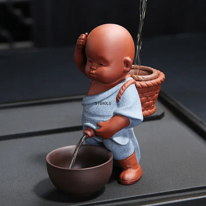 Purple Sand Tea Pet Ornaments Little Monk Ceramic Figures Tea Play Peeing Doll Tea Set Peeing Water Spray Accessories