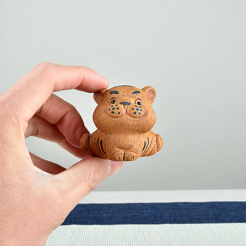 Purple Sand Tiger Fat Tiger The Adorable Little Tiger Tea Pet Cartoon Cute Creative Supportable Tea tray utensils Zodiac Tiger