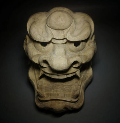 QH052- 22.5X17X10 CM Hand Carved Camphor Wood Japanese Lion Mask