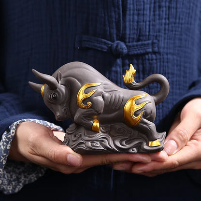 Raw ore purple sand bull decorative statue Ceramic lucky animal ornaments Home living room, room, tea room Art statue