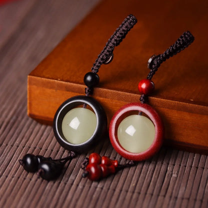 Red Sandalwood Luminous Keychain for Couples, Bag Pendant, Car Key Chain, Wooden Animals, Wood Wall Decor, Boys and Girls Decora