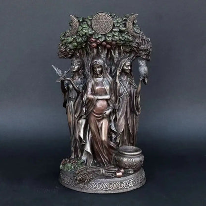 Resin Art Greek Goddess Statue Figurine Ancient Greek Religious Hecate Goddess Sculpture Home Decor Ornament Miniatures Craft