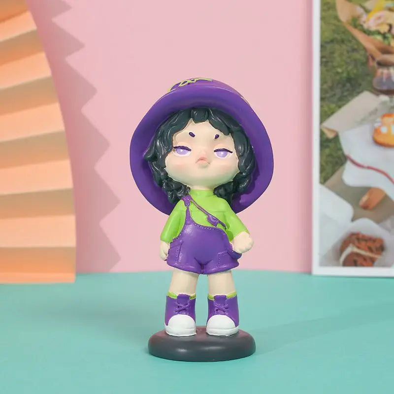 Resin Cartoon Cool Girl Car Ornament Micro Landscape Bonsai Decoration Desktop Creative Trinket Home Accessories Figurines