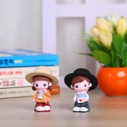 Resin Cartoon Cute Girl and Boys Car Ornament Micro Landscape Bonsai Decoration Desktop Creative Trinket Home Accessories