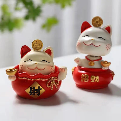 Resin Cartoon Fortune Cat Car Ornament Micro Landscape Bonsai Decoration Desktop Creative Trinket Home Accessories Figurines
