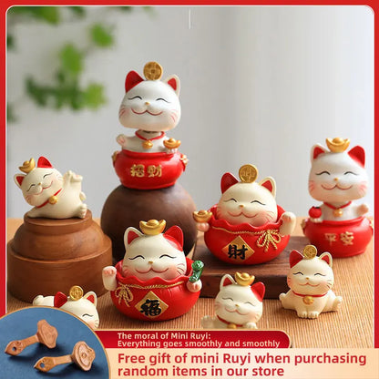Resin Cartoon Fortune Cat Car Ornament Micro Landscape Bonsai Decoration Desktop Creative Trinket Home Accessories Figurines