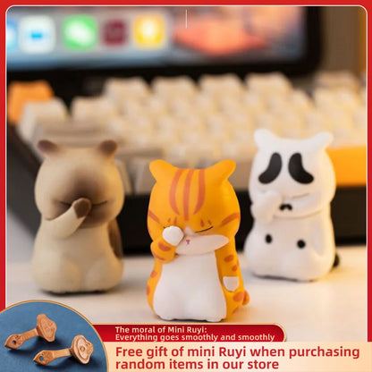 Resin Cartoon Funny Cat Car Ornament Micro Landscape Bonsai Decoration Desktop Creative Trinket Home Accessories Figurines