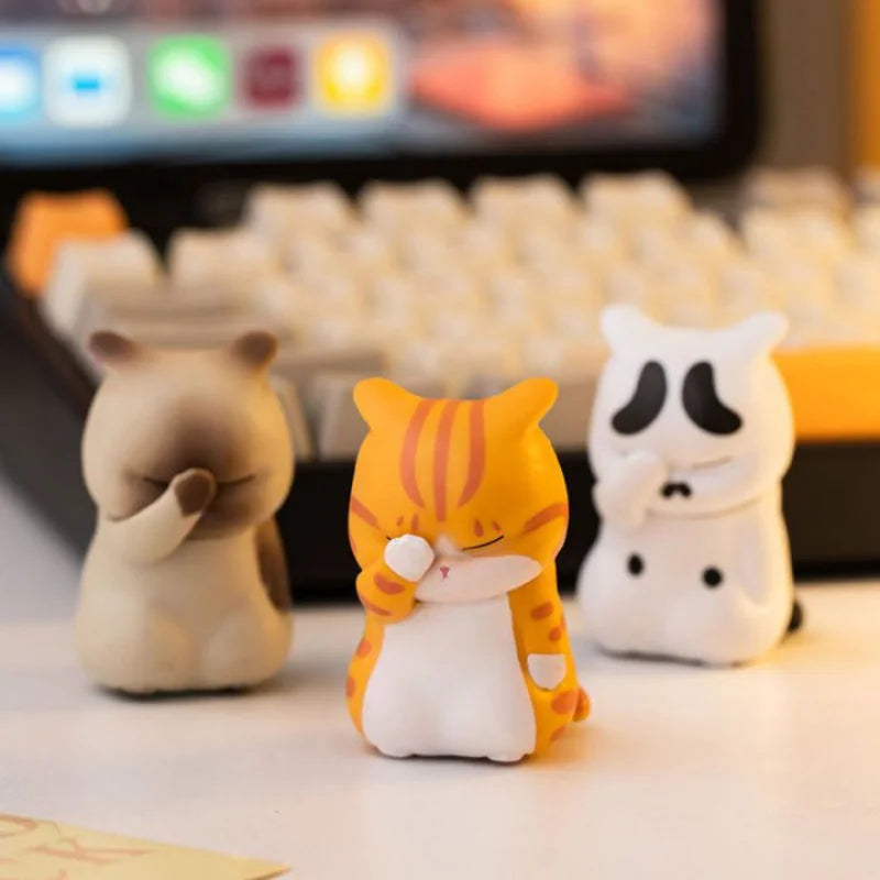 Resin Cartoon Funny Cat Car Ornament Micro Landscape Bonsai Decoration Desktop Creative Trinket Home Accessories Figurines