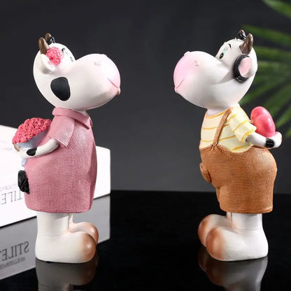 Resin Cartoon HandPainted Cow Car Ornament Micro Landscape Bonsai Decoration Desktop Creative Trinket Home Accessories Figurines