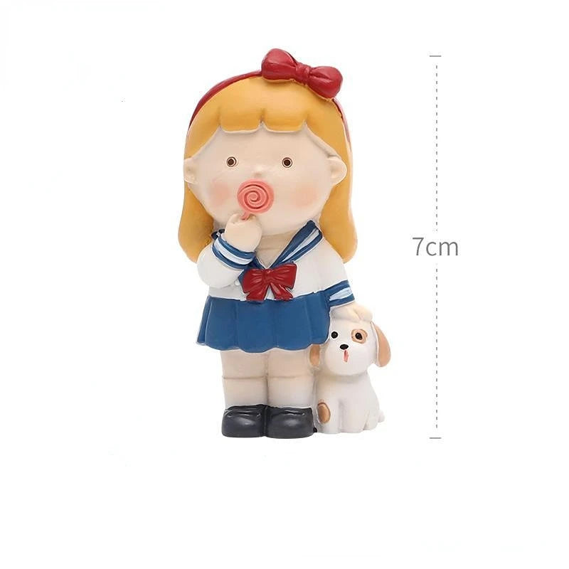 Resin Cartoon Lovely Maiden Car Ornament Micro Landscape Bonsai Decoration Desktop Creative Trinket Home Accessories Figurines