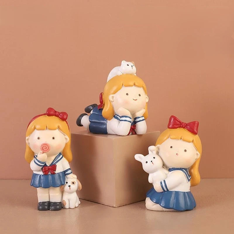 Resin Cartoon Lovely Maiden Car Ornament Micro Landscape Bonsai Decoration Desktop Creative Trinket Home Accessories Figurines