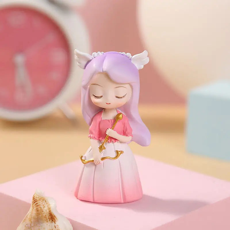 Resin Cartoon Pretty Princess Car Ornament Micro Landscape Bonsai Decoration Desktop Creative Trinket Home Accessories Figurines