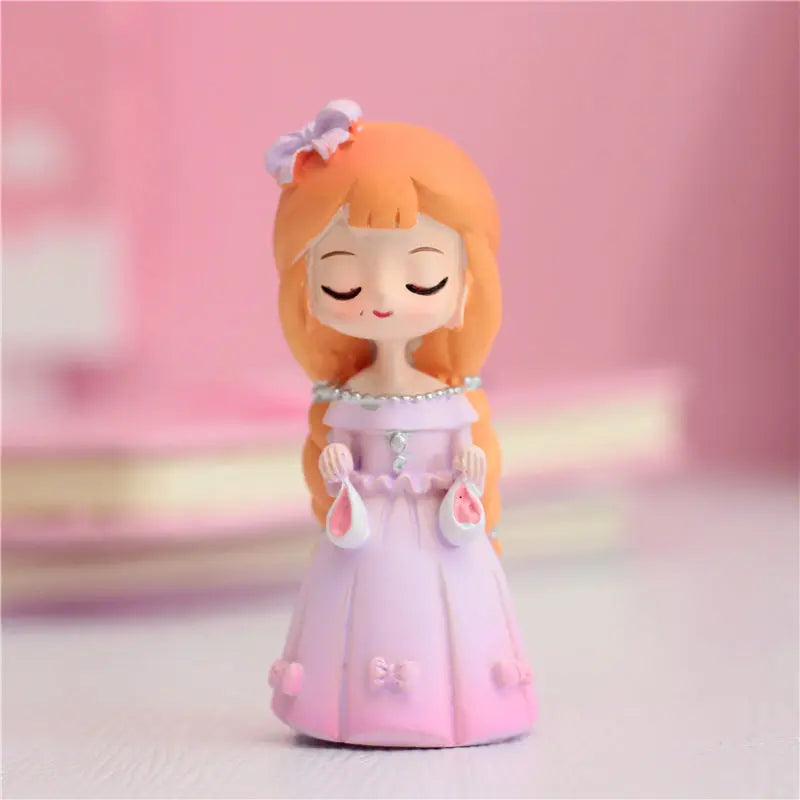 Resin Cartoon Pretty Princess Car Ornament Micro Landscape Bonsai Decoration Desktop Creative Trinket Home Accessories Figurines